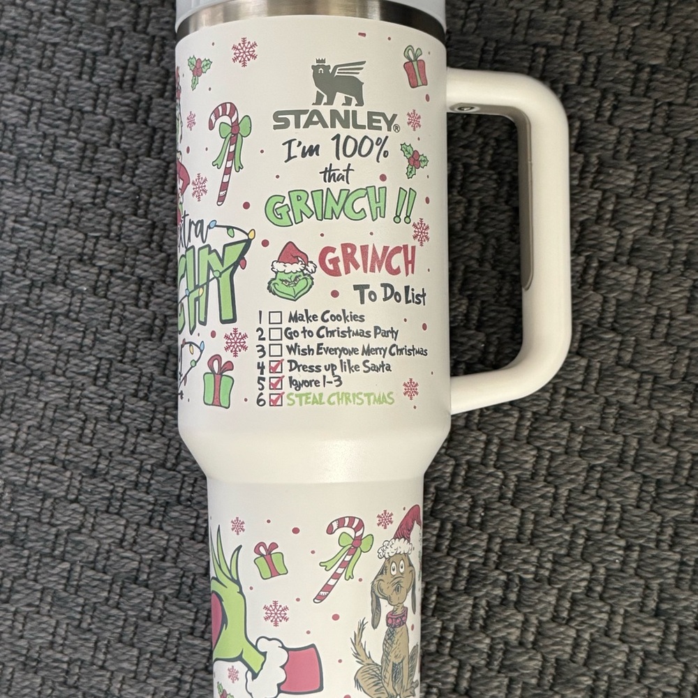 Stanley White Grinch To-Do List Travel Mug 40 oz new - Picture 1 of 8